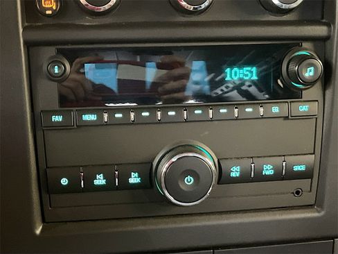 Used 2024 Chevrolet Express 2500 w/ Driver Convenience Package image 14