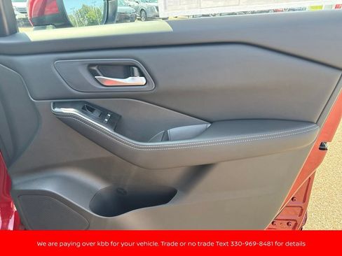 New 2026 Nissan Rogue SV AWD/4WD image 30