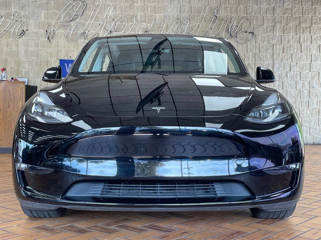 Used 2022 Tesla Model Y Performance AWD/4WD image 3
