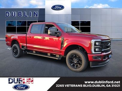 New 2026 Ford F250 Lariat w/ Black Appearance Package