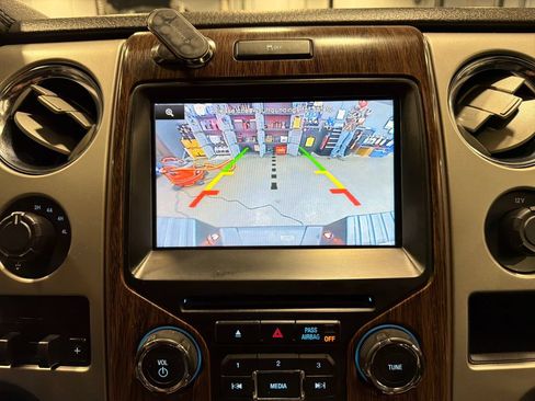 Used 2014 Ford F150 Lariat w/ Equipment Group 502A Luxury AWD/4WD image 10
