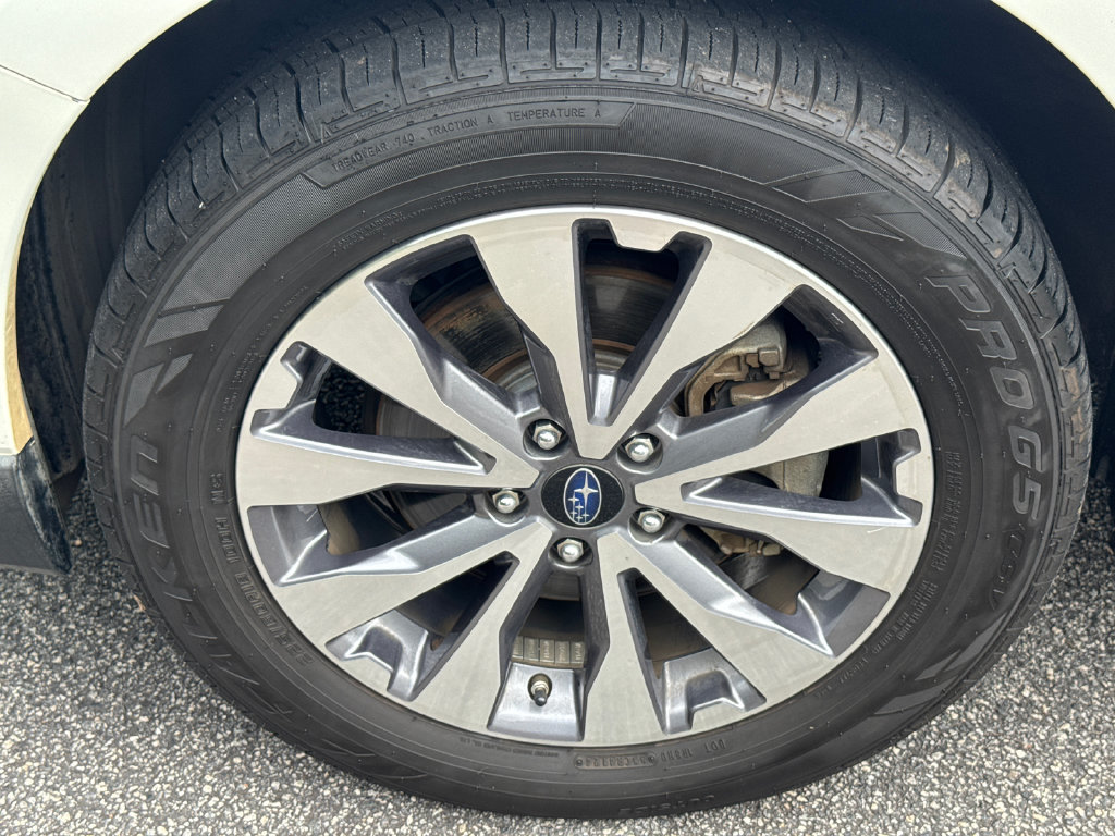 Used 2019 Subaru Outback 2.5i Touring w/ Popular Package #3A AWD/4WD image 14