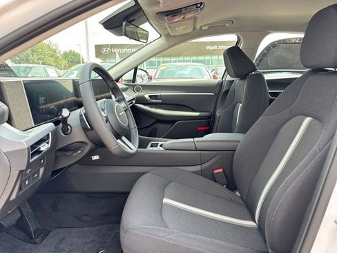 Certified 2026 Hyundai Sonata SEL FWD image 10