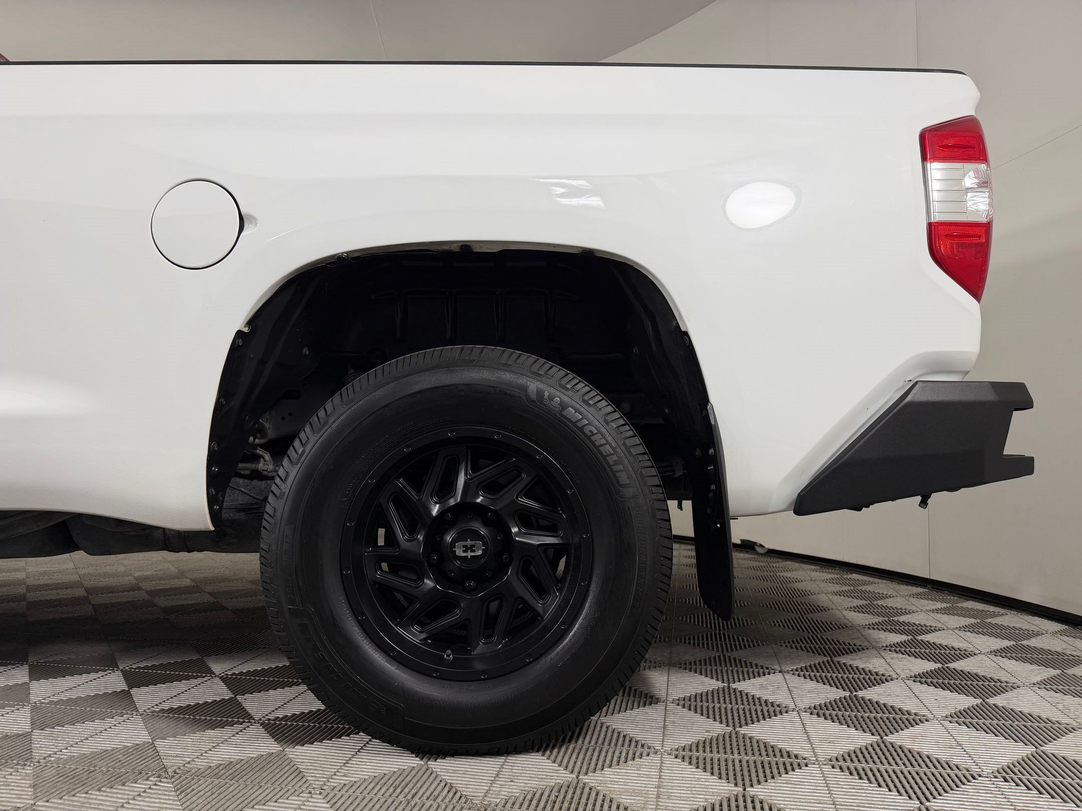 Used 2021 Toyota Tundra SR5 RWD image 30