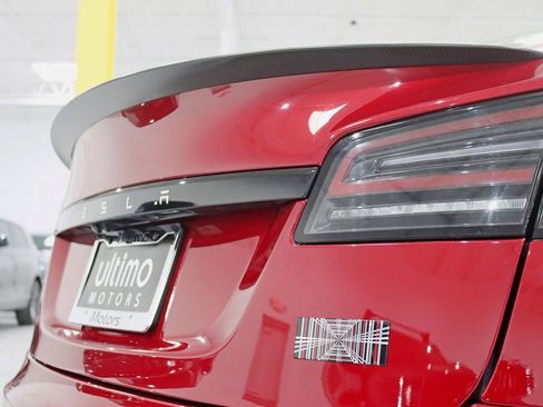 Used 2025 Tesla Model S Plaid image 14