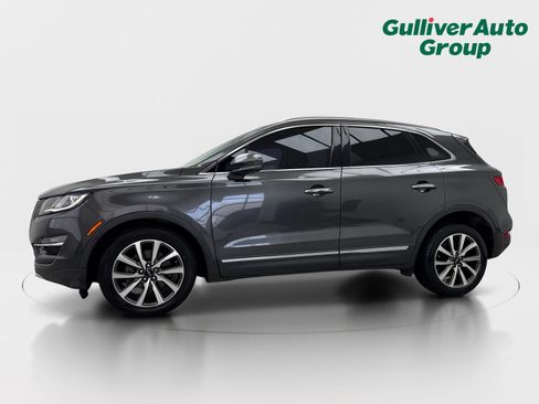 Used 2019 Lincoln MKC Reserve FWD image 2