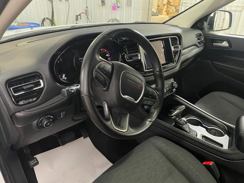 Used 2022 Dodge Durango SXT image 11