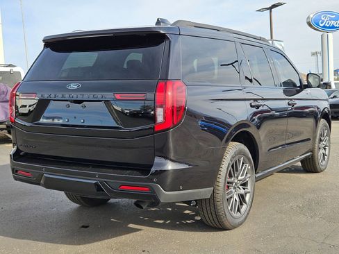 New 2025 Ford Expedition Platinum w/ Stealth Performance Package AWD/4WD image 5