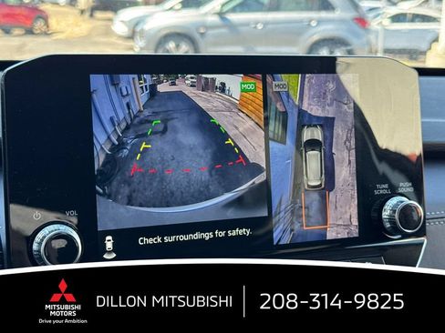 Used 2024 Mitsubishi Outlander SEL AWD/4WD image 21