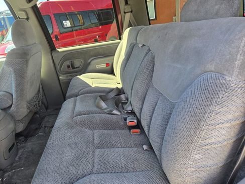 Used 1997 Chevrolet Tahoe 4WD w/ Skid Plate Pkg image 20