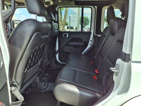 Used 2021 Jeep Wrangler Unlimited Rubicon AWD/4WD image 19