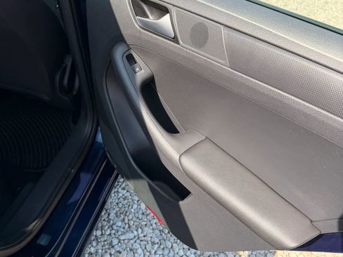 Used 2014 Volkswagen Jetta S FWD image 18