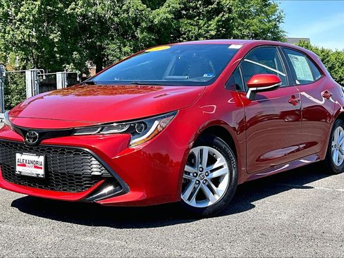 Used 2019 Toyota Corolla SE FWD image 1