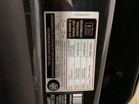 Used 2023 Mercedes-Benz EQS 580 580 4MATIC image 8