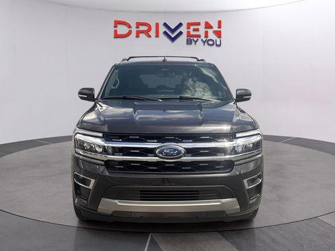 Used 2024 Ford Expedition Limited RWD image 9