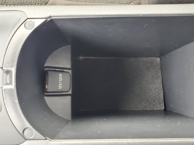 Used 2019 Toyota C-HR LE FWD image 31