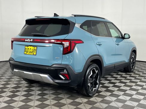Used 2024 Kia Seltos EX AWD/4WD image 6