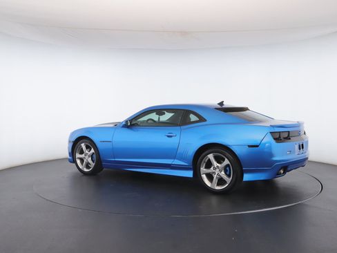 Used 2010 Chevrolet Camaro LT w/ RS Package image 13