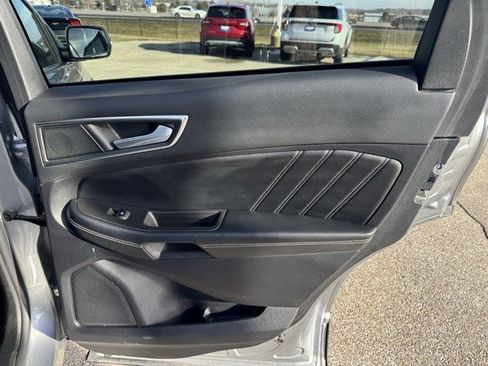 Used 2022 Ford Edge ST w/ Equipment Group 401A image 38