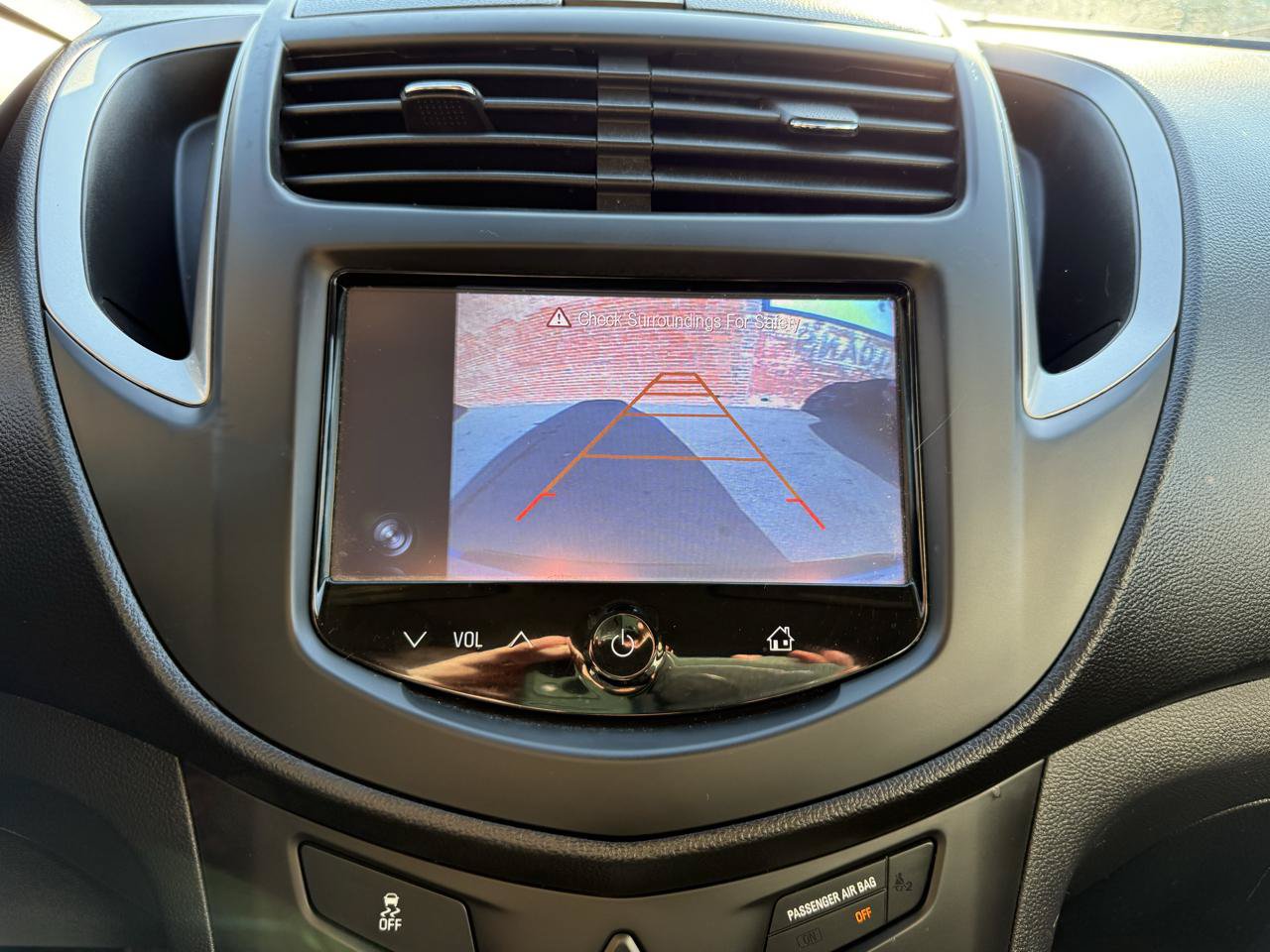 Used 2015 Chevrolet Trax LS FWD image 11