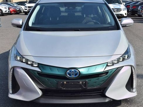 Used 2020 Toyota Prius Prime LE FWD image 12