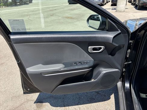 Used 2025 Kia K4 FWD image 18