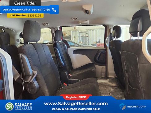Used 2013 Dodge Grand Caravan SXT FWD image 15