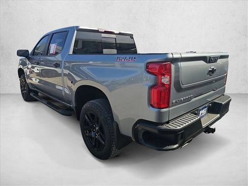 Used 2025 Chevrolet Silverado 1500 LT Trail Boss w/ Convenience Package II image 3