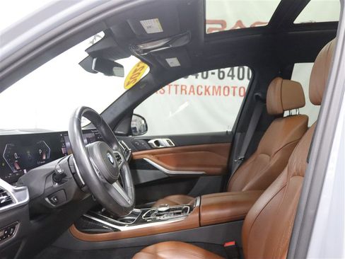 Used 2023 BMW X7 xDrive40i w/ Executive Package AWD/4WD image 16