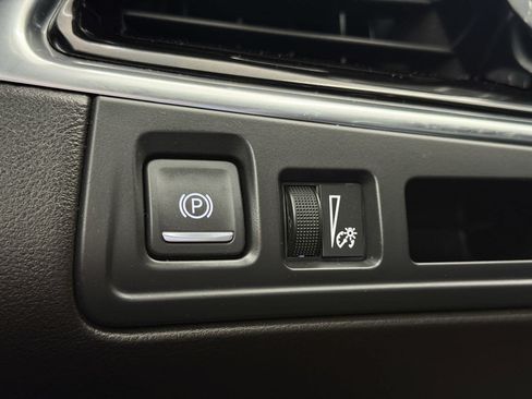 Used 2023 Cadillac XT6 Sport AWD/4WD image 54