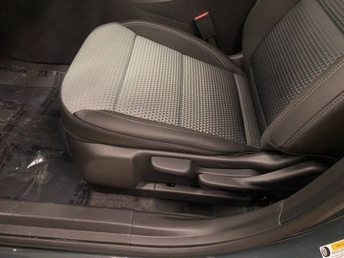 New 2026 Chevrolet Trax LT image 19