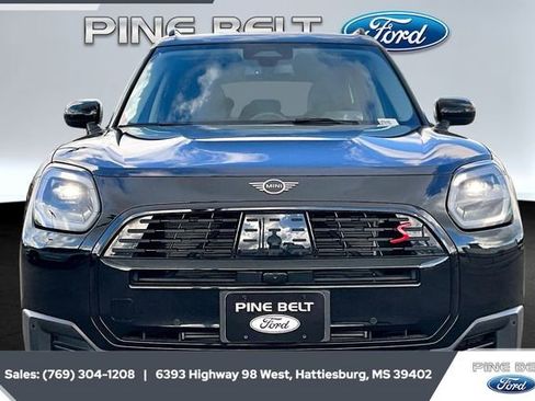 Used 2025 MINI Cooper Countryman S image 3