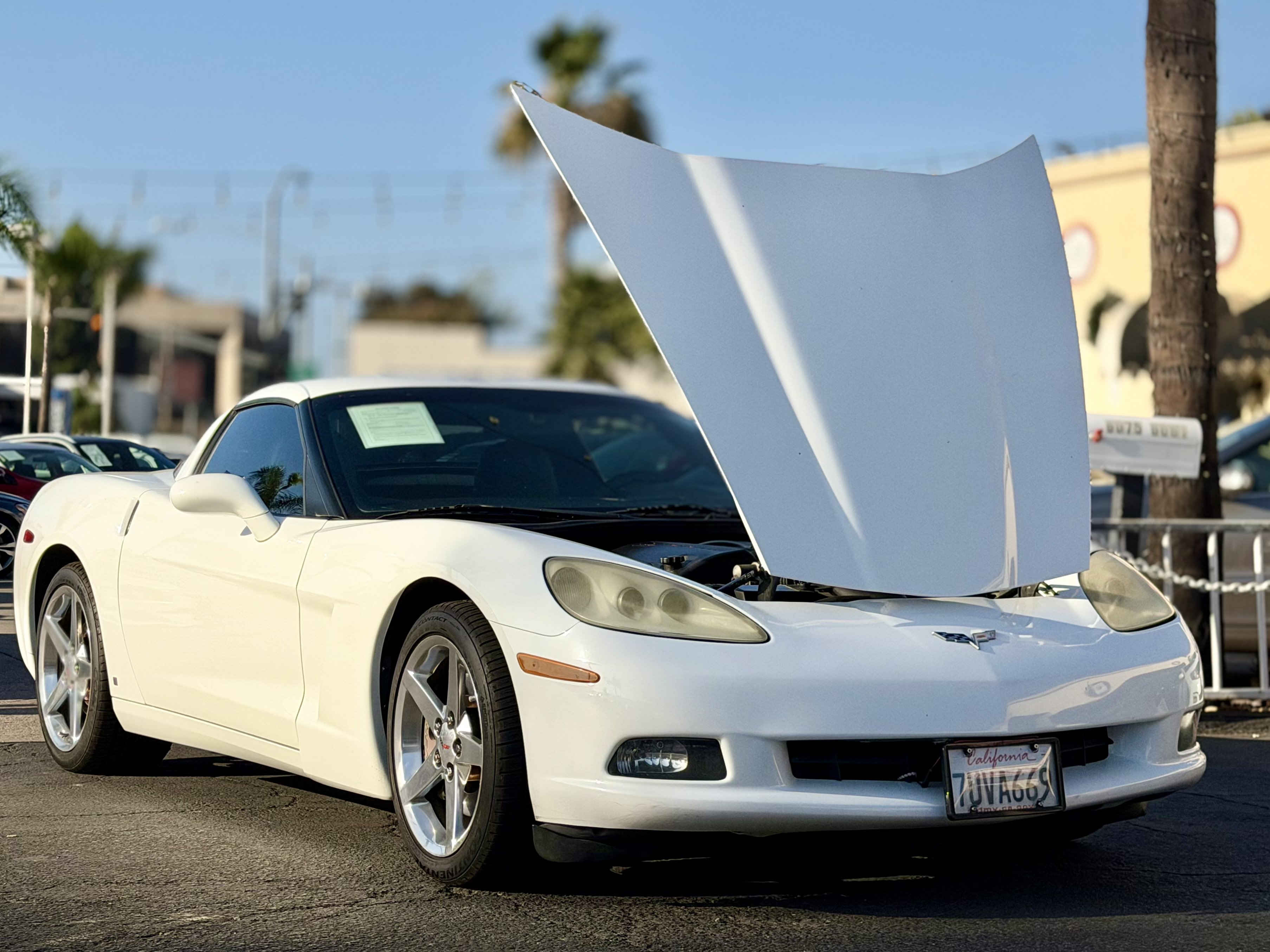 Used 2007 Chevrolet Corvette Coupe w/ Preferred Equipment Group RWD image 5