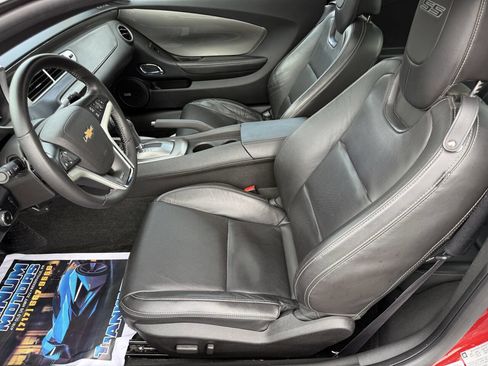 Used 2014 Chevrolet Camaro SS w/ RS Package image 12