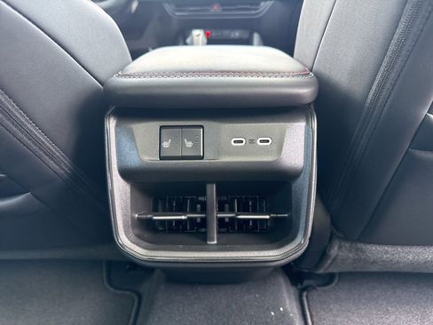 New 2026 Dodge Charger R/T AWD/4WD image 12