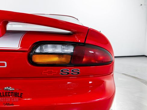 Used 2002 Chevrolet Camaro Z28 w/ SS Performance/Appearance Pkg image 62