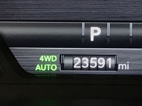 Used 2025 RAM 1500 Laramie image 15