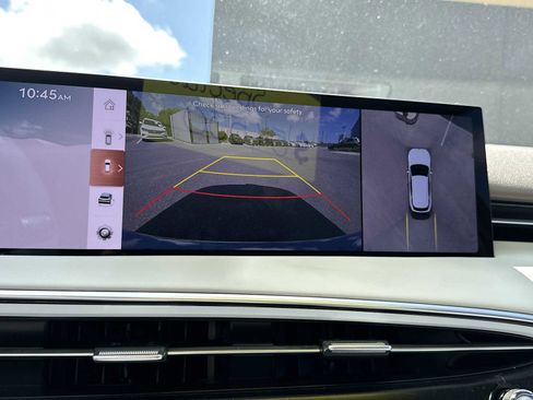 New 2026 Genesis GV70 2.5T Advanced image 18