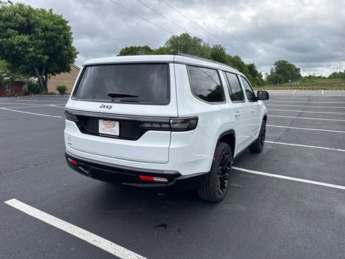 New 2026 Jeep Grand Wagoneer Limited AWD/4WD image 7