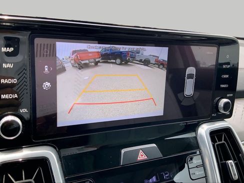 Certified 2023 Kia Sorento SX AWD/4WD image 27