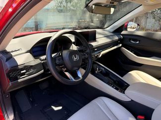 Used 2024 Honda Accord Touring video 2