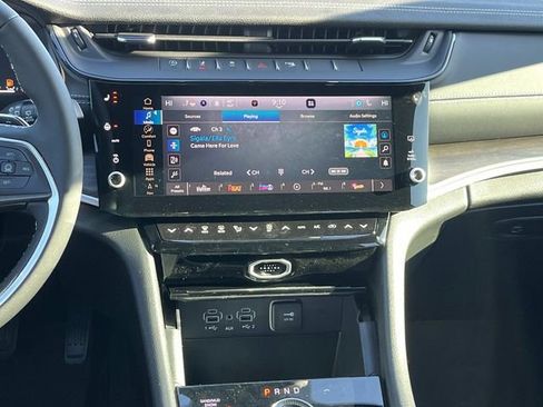 New 2026 Jeep Grand Wagoneer Limited image 16