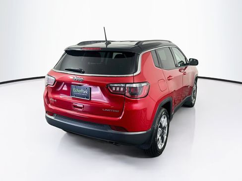 Used 2018 Jeep Compass Limited w/ Navigation Group AWD/4WD image 9