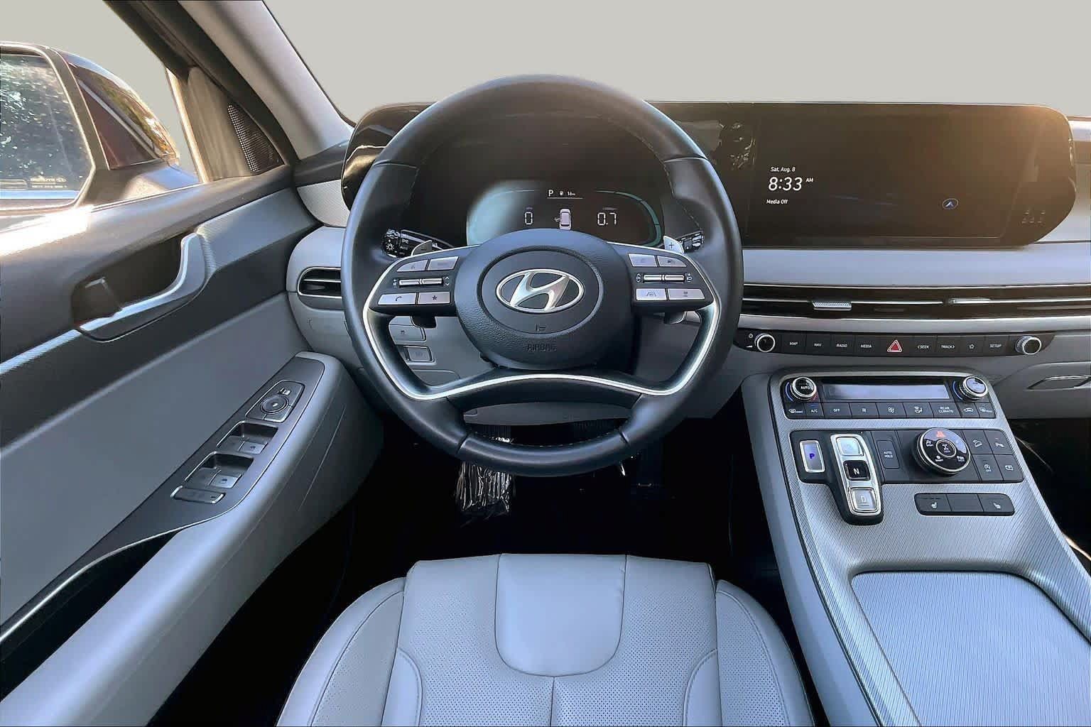 Used 2025 Hyundai Palisade SEL AWD/4WD image 6