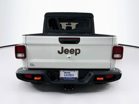 Used 2023 Jeep Gladiator Mojave w/ Trailer Tow Package AWD/4WD image 6