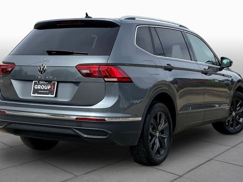 Used 2024 Volkswagen Tiguan SE FWD image 13