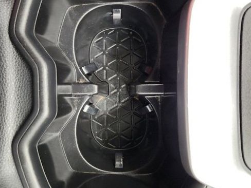 Certified 2023 Toyota RAV4 SE image 68