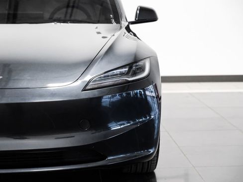 Used 2024 Tesla Model 3 Standard Range RWD image 48