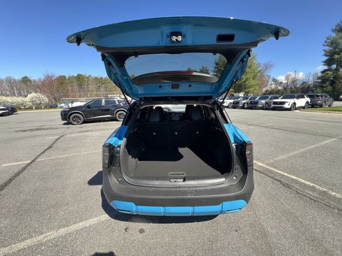 New 2026 Nissan Kicks SR w/ SR Premium Package image 30