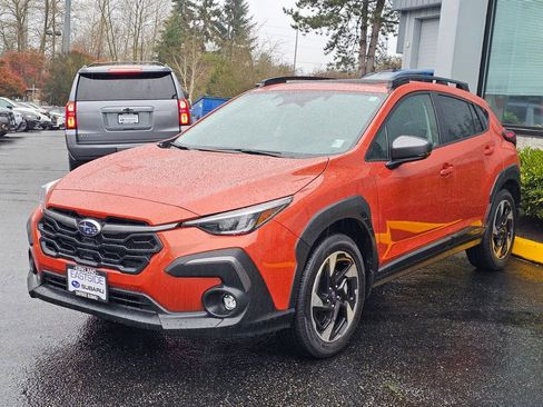 Used 2025 Subaru Crosstrek 2.5i Limited w/ Crosstrek Mirror Package image 3